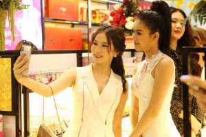 Dịch vụ livestream review cửa hàng Dịch vụ livestream review cửa hàng